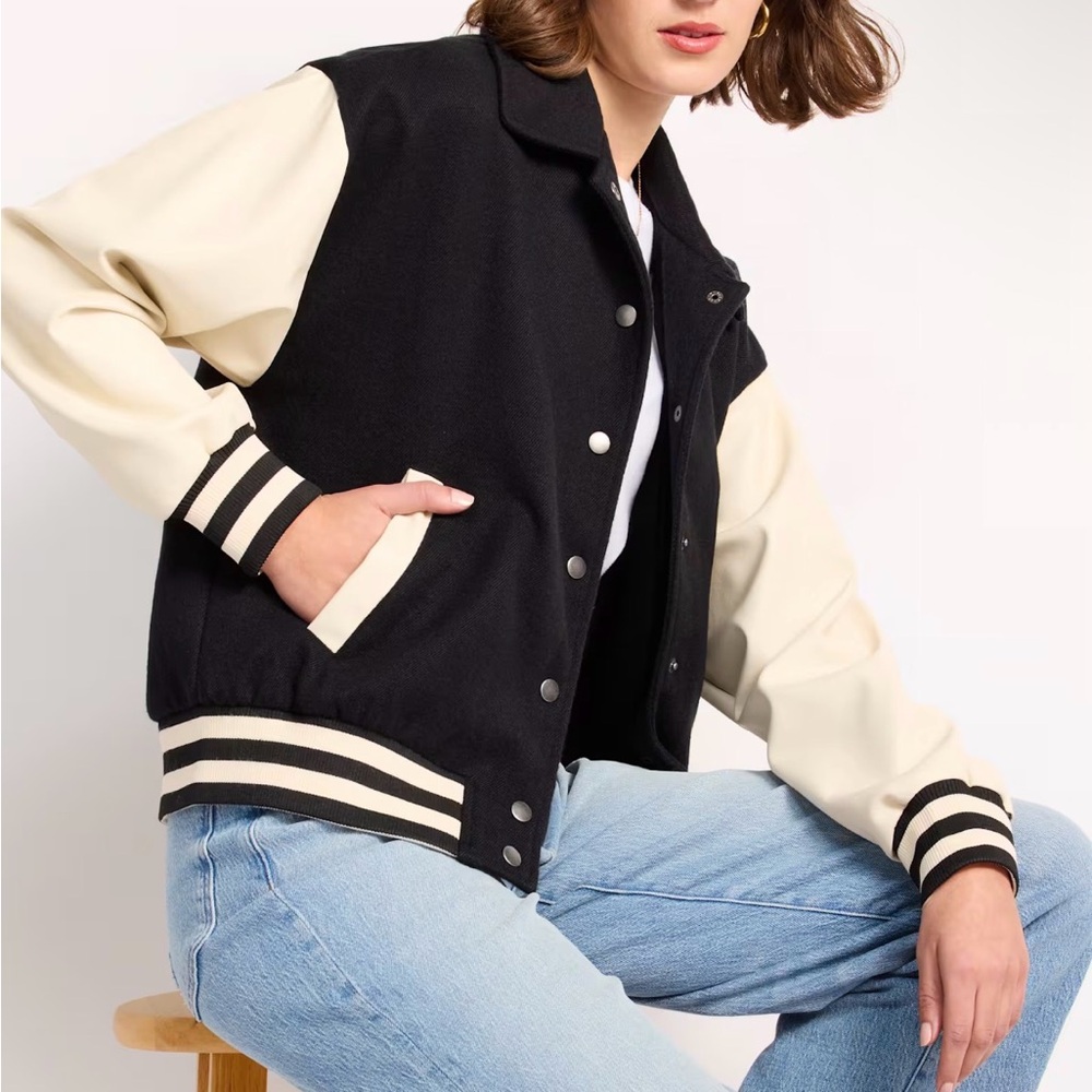 STEVE MADDEN Black "Alexandra" Varsity Jacket m Bomber College Greek School NWT